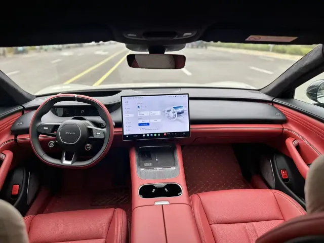 Xiaomi SU7 — Фото автомобиля 6