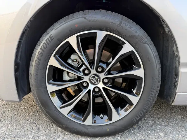 Toyota Avalon — Фото автомобиля 17