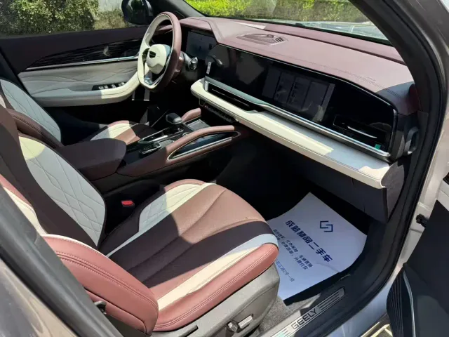 Geely Xingyue L — Фото автомобиля 6