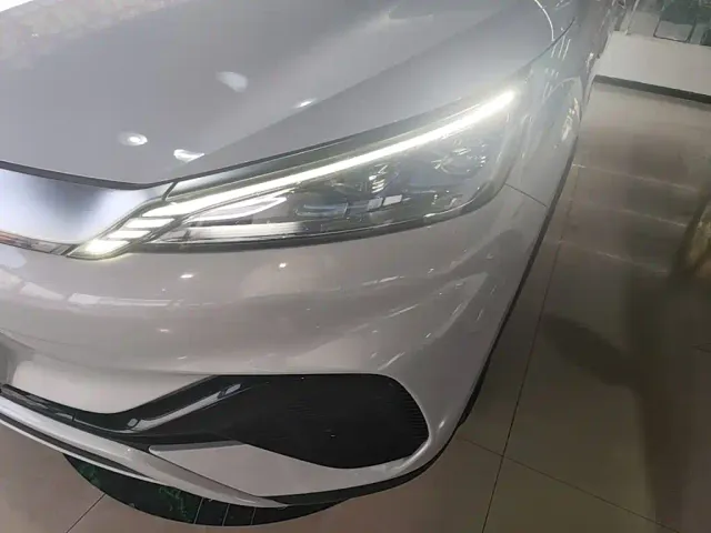 BYD Yuan PLUS — Фото автомобиля 23