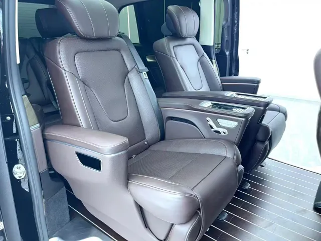Mercedes-Benz V-Class — Фото автомобиля 9
