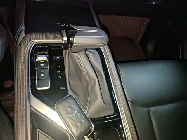 Wuling Jiachen — Фото автомобиля 13