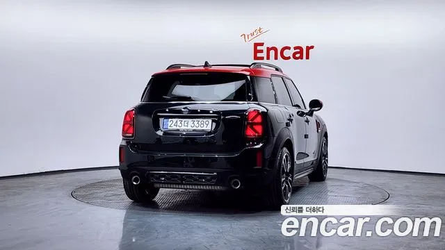Mini Countryman — Фото автомобиля 4