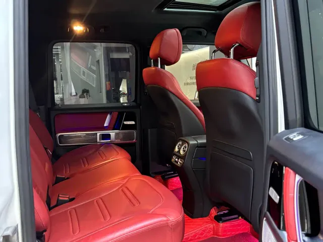 Mercedes-Benz G-Class — Фото автомобиля 13