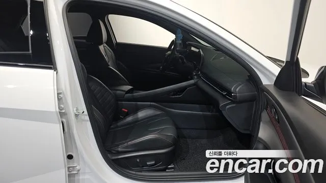 Hyundai AVANTE Новый Avante (CN7) — Фото автомобиля 25