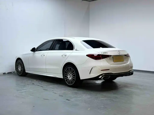 Mercedes-Benz C-Class — Фото автомобиля 4