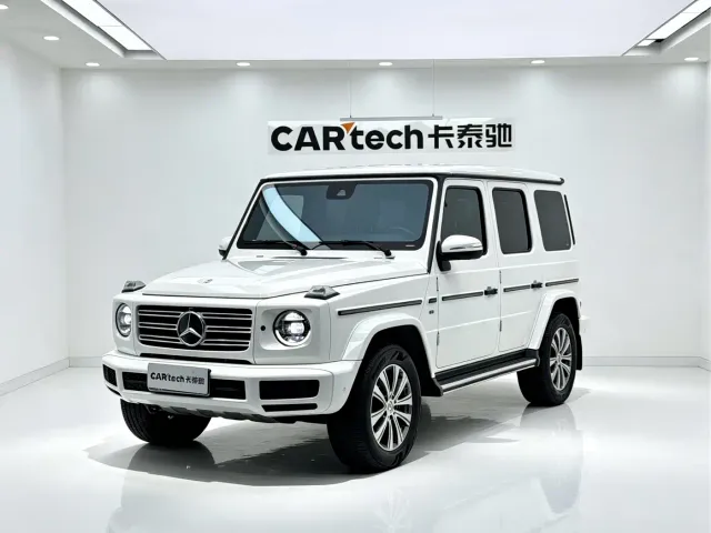 Фотография автомобиля — Mercedes-Benz G-Class