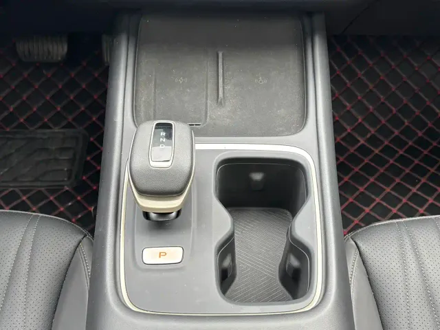 Changan Eado — Фото автомобиля 15