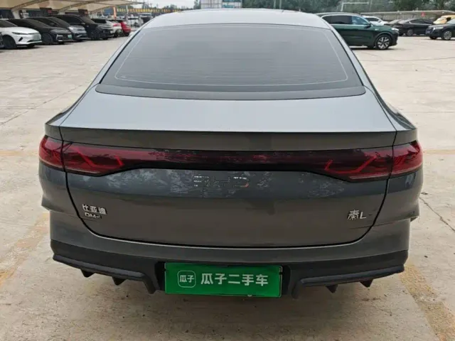 BYD Qin L — Фото автомобиля 5