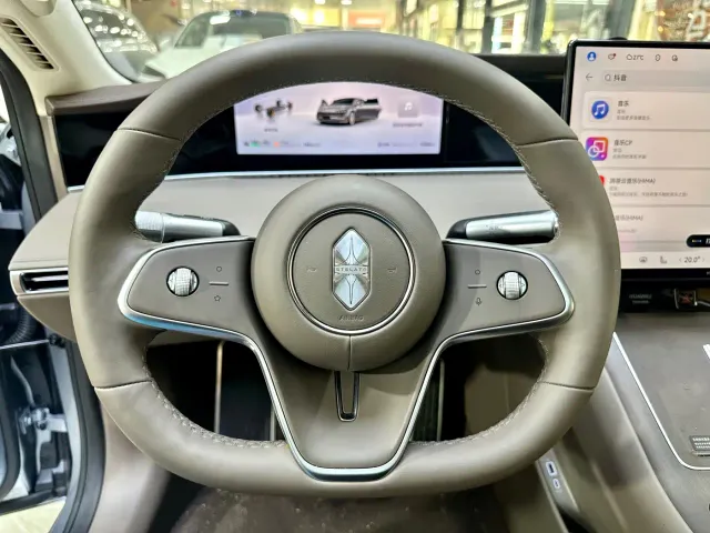 Stelato S9 — Фото автомобиля 19