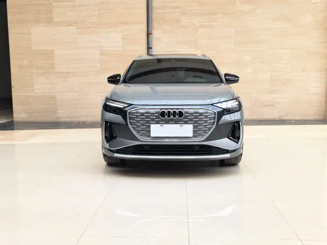 Audi Q4 e-tron — Фото автомобиля 2