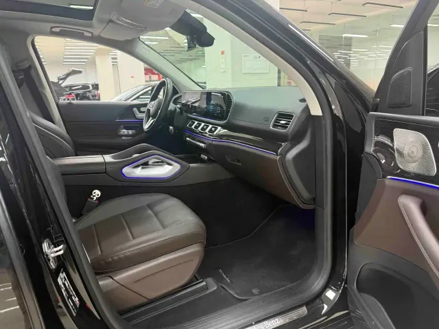 Mercedes-Benz GLE-Class — Фото автомобиля 7