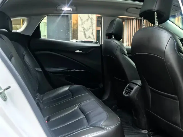 Buick Velite 6 — Фото автомобиля 8