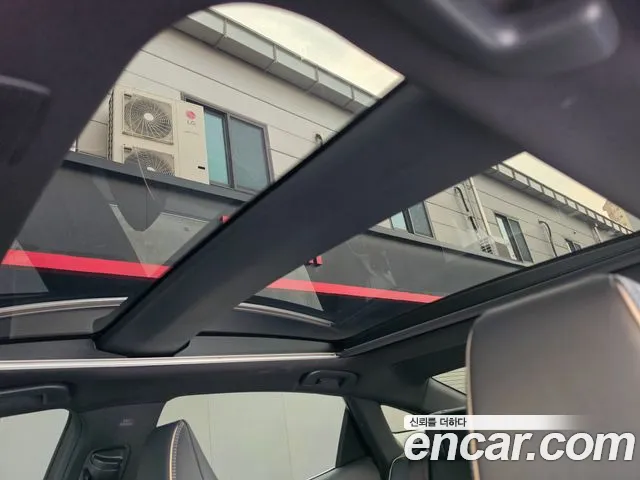 Toyota Crown — Фото автомобиля 10