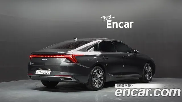 Kia K8 — Фото автомобиля 2