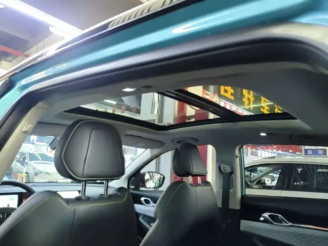 Geely Binyue — Фото автомобиля 17