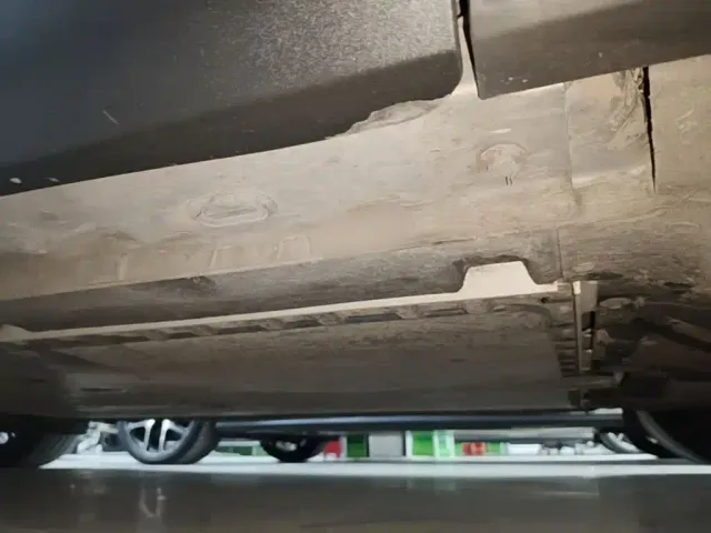 IM Motors LS6 — Фото автомобиля 18