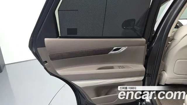 Genesis GV80 2.5T Бензин AWD — Фото автомобиля 24