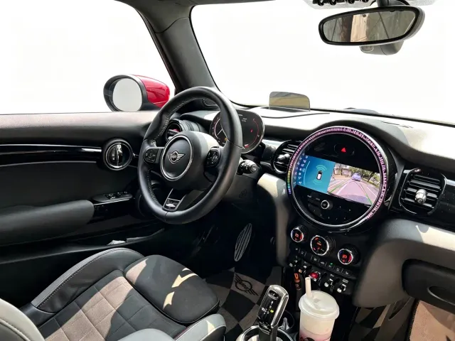 MINI John Cooper Works — Фото автомобиля 8