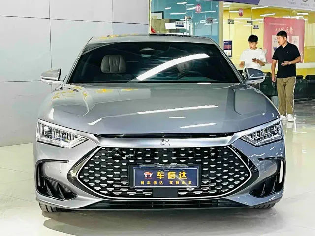 Фотография автомобиля — BYD Han