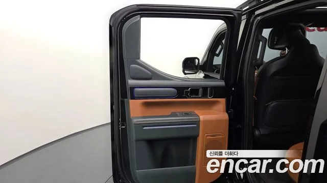 Kia Tasman Tasman 2.5T Бензин 4WD — Фото автомобиля 21