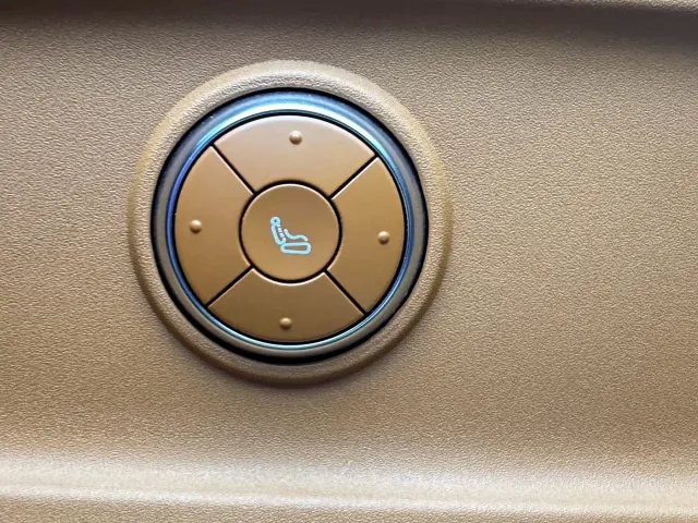Jetour X70L — Фото автомобиля 13