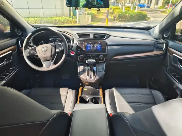 Honda Honda CR-V 2021 240TURBO CVT 2WD Trend Edition — Фото автомобиля 4