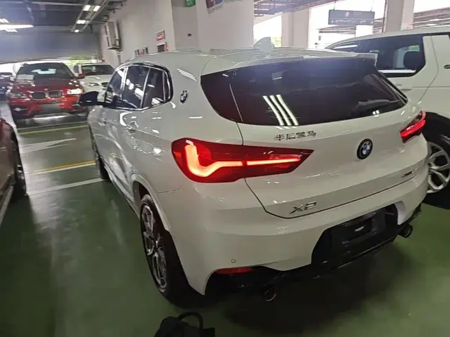 BMW X2 — Фото автомобиля 4
