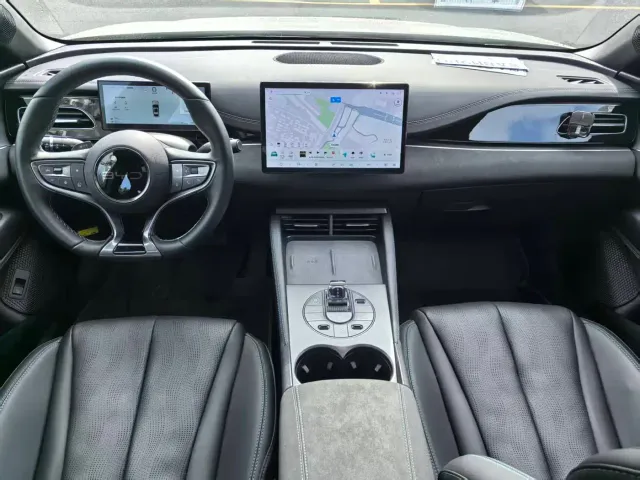 BYD Seal 06 — Фото автомобиля 10