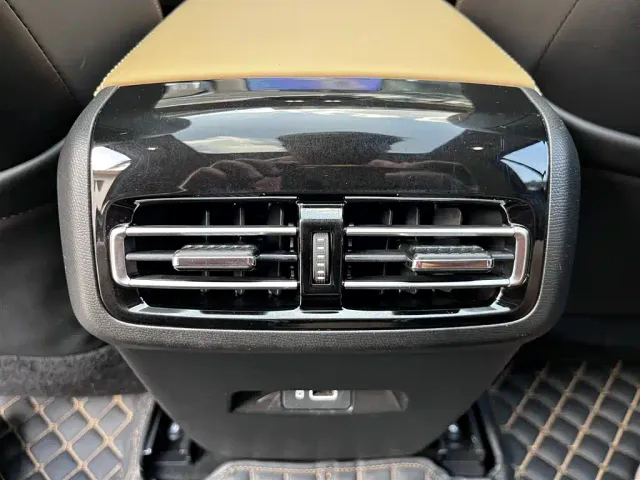GAC Trumpchi Emkoo — Фото автомобиля 16