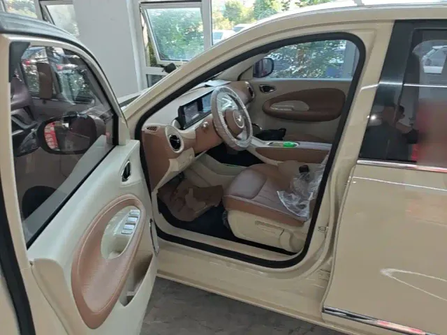 Wuling Bingo — Фото автомобиля 15
