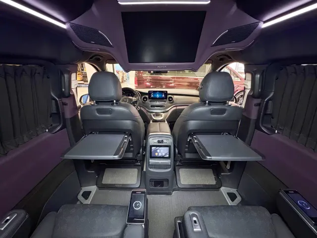 Mercedes-Benz V-Class — Фото автомобиля 8