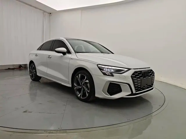 Audi A3 — Фото автомобиля 3