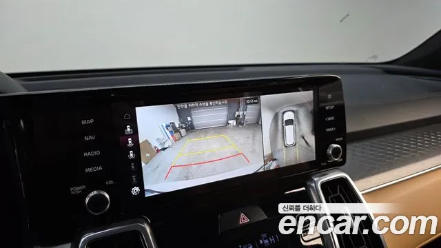 Kia Sorento Sorento 4-е поколение Бензин 2.5T 2WD — Фото автомобиля 16