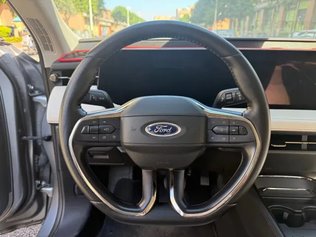 Ford Mondeo — Фото автомобиля 9