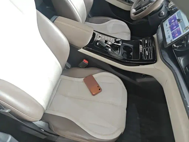 BYD Qin PLUS — Фото автомобиля 24