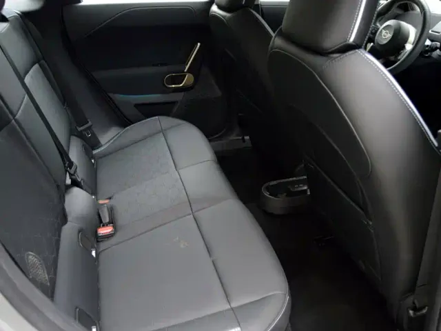 MINI Electric MINI ACEMAN — Фото автомобиля 11
