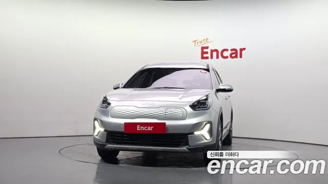 Kia Niro Niro Plus Air — Фото автомобиля 3