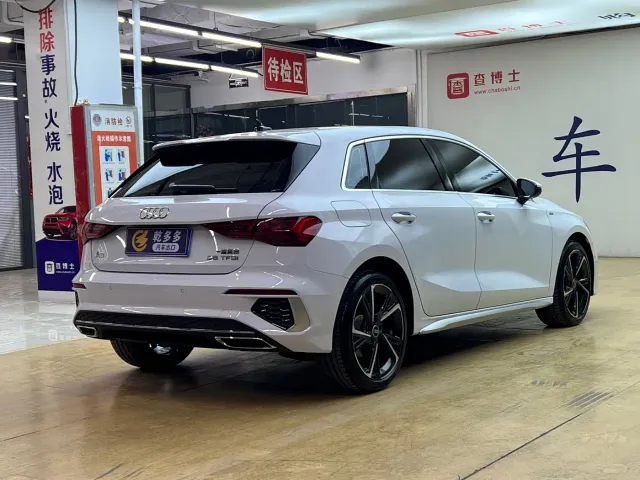 Audi A3 — Фото автомобиля 5