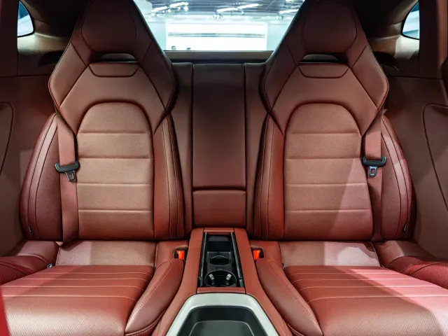 Porsche Panamera — Фото автомобиля 9