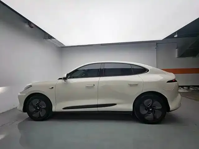 IM Motors LS6 — Фото автомобиля 5