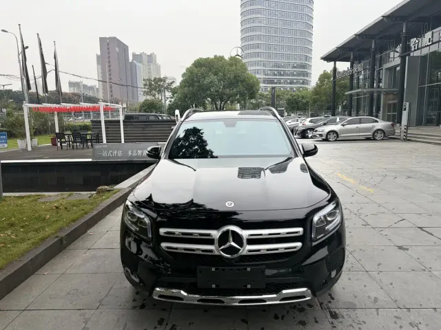 Mercedes-Benz GLB-Class — Фото автомобиля 2
