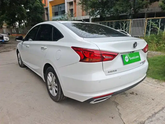 Changan Ruicheng CC — Фото автомобиля 4