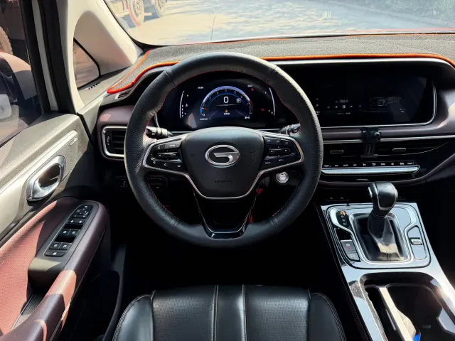 GAC Trumpchi M6 — Фото автомобиля 17