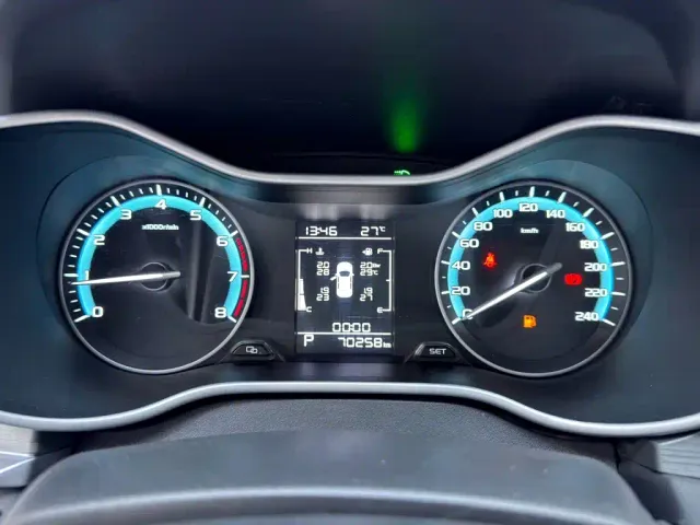 Geely Emgrand — Фото автомобиля 15