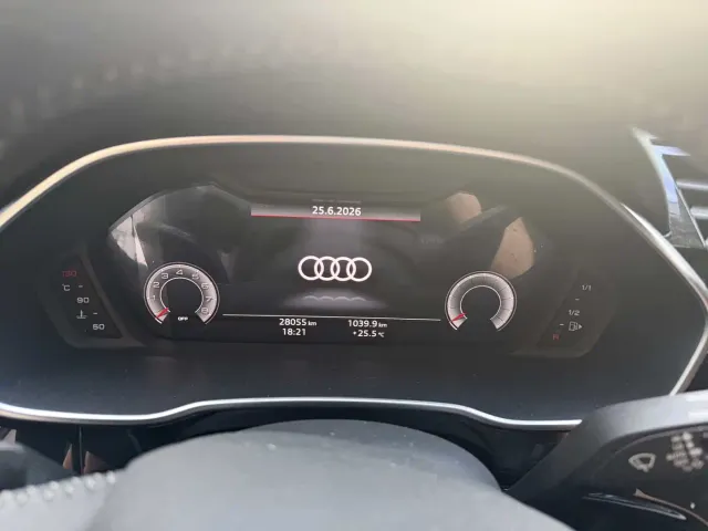 Audi Q3 — Фото автомобиля 4