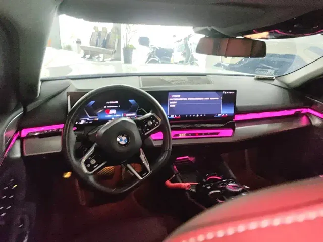 BMW 5 Series — Фото автомобиля 4