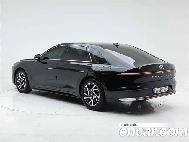 Hyundai Grandeur GN7 — Фото автомобиля 4