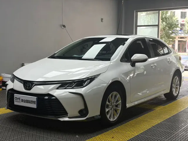 Фотография автомобиля — Toyota Corolla
