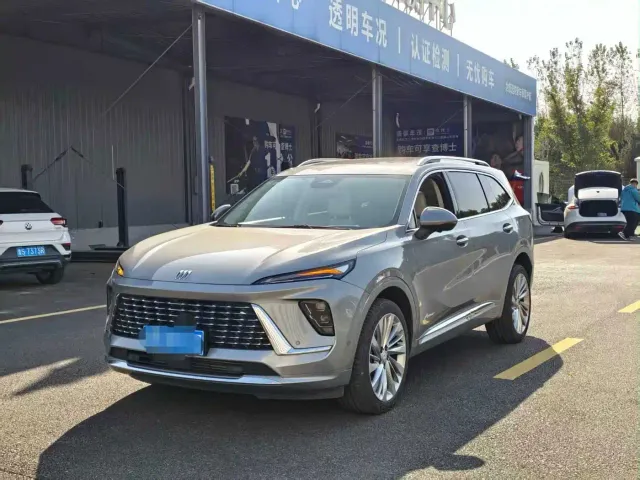 Фотография автомобиля — Buick Envision Plus